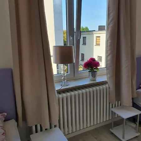 Zentrum Bis 7 Personen. شقة هوسوم