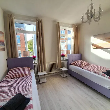 Zentrum Bis 7 Personen.